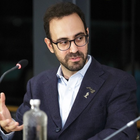 Adrianos Golemis - SNF Nostos